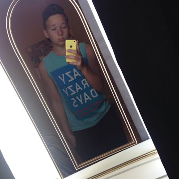 Meet your Posher, Brendan - Picture 1 of 1